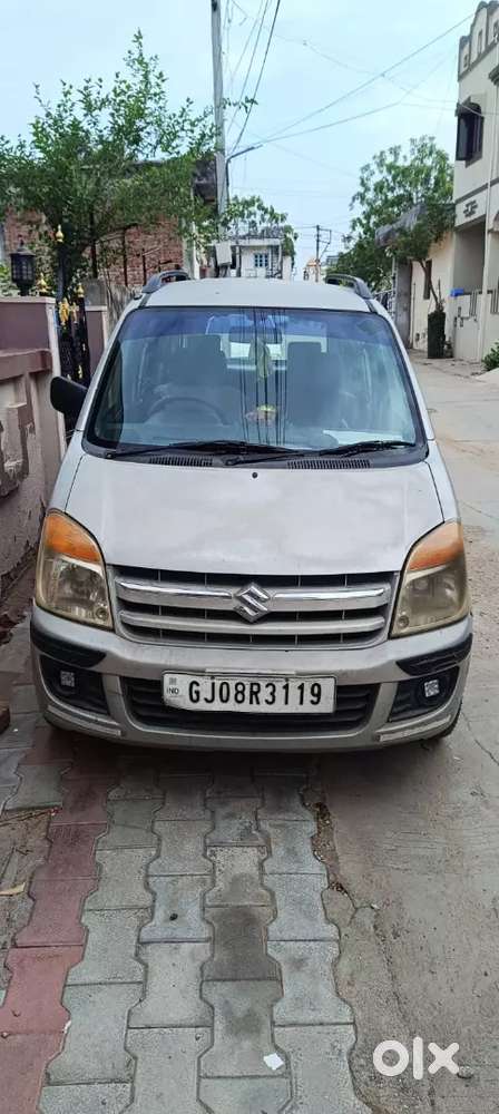 Maruti Suzuki Wagon R Lxi 2011.non Accidental Vehicle