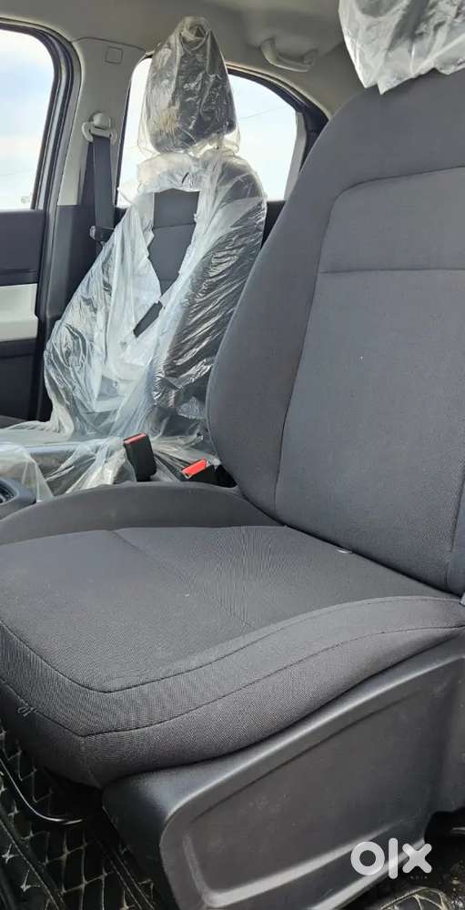 Tata Punch 2025 Petrol 7500 Km Driven