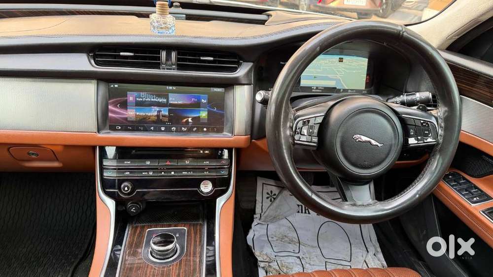 Jaguar Xf 2.0 Diesel Portfolio, 2017, Diesel