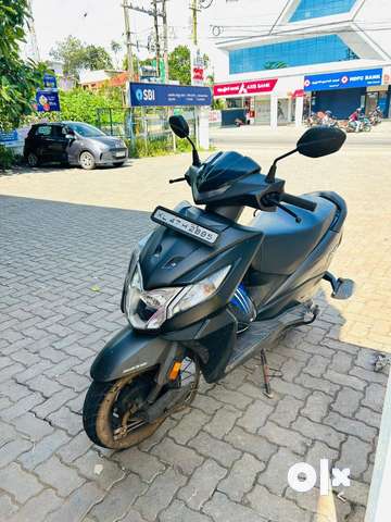 Honda Dio 2018 Scooters 1787220256