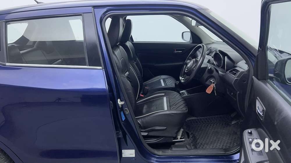 Maruti Suzuki Swift 2018 Vxi, 2022, Petrol