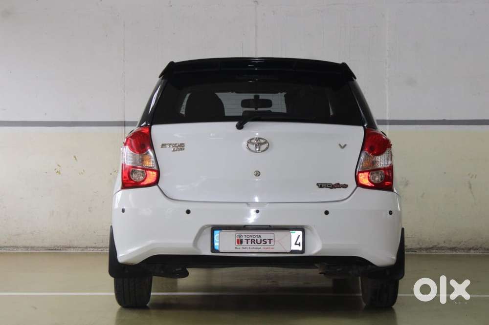Toyota Etios Liva 1.2 V, 2018, Petrol