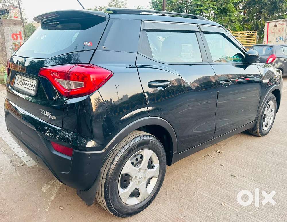 Mahindra Xuv300 W6, 2023, Petrol