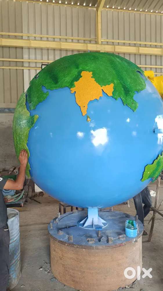 Universal globe