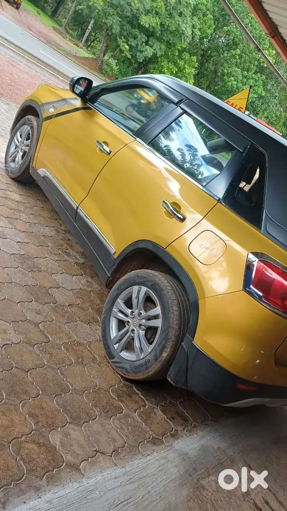 Maruti Suzuki Brezza 2017 Diesel 165000 Km Driven With Excellent Condi