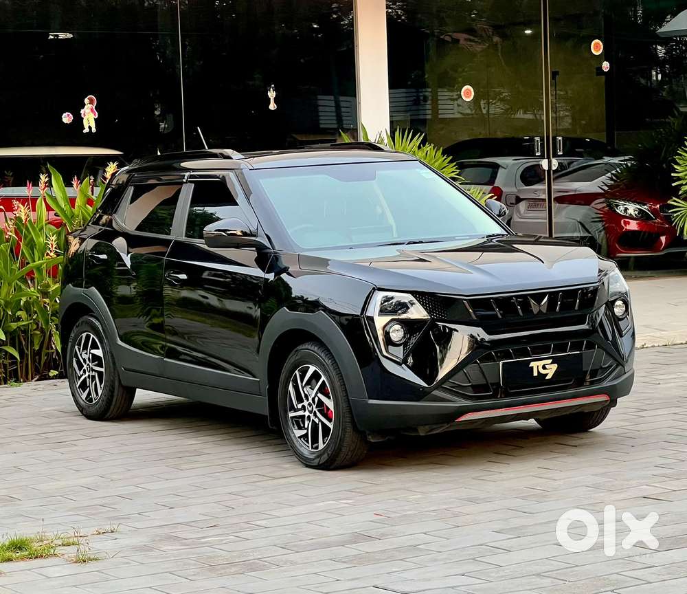 Mahindra Xuv 3xo Ax5 Ds Mt, 2024, Diesel