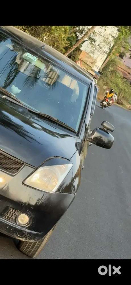 Maruti Suzuki Swift Zxi Top End 2005