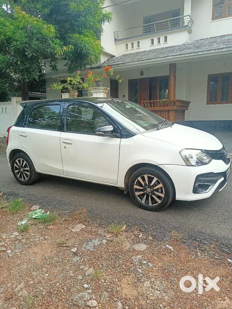 Toyota Etios Liva 2019