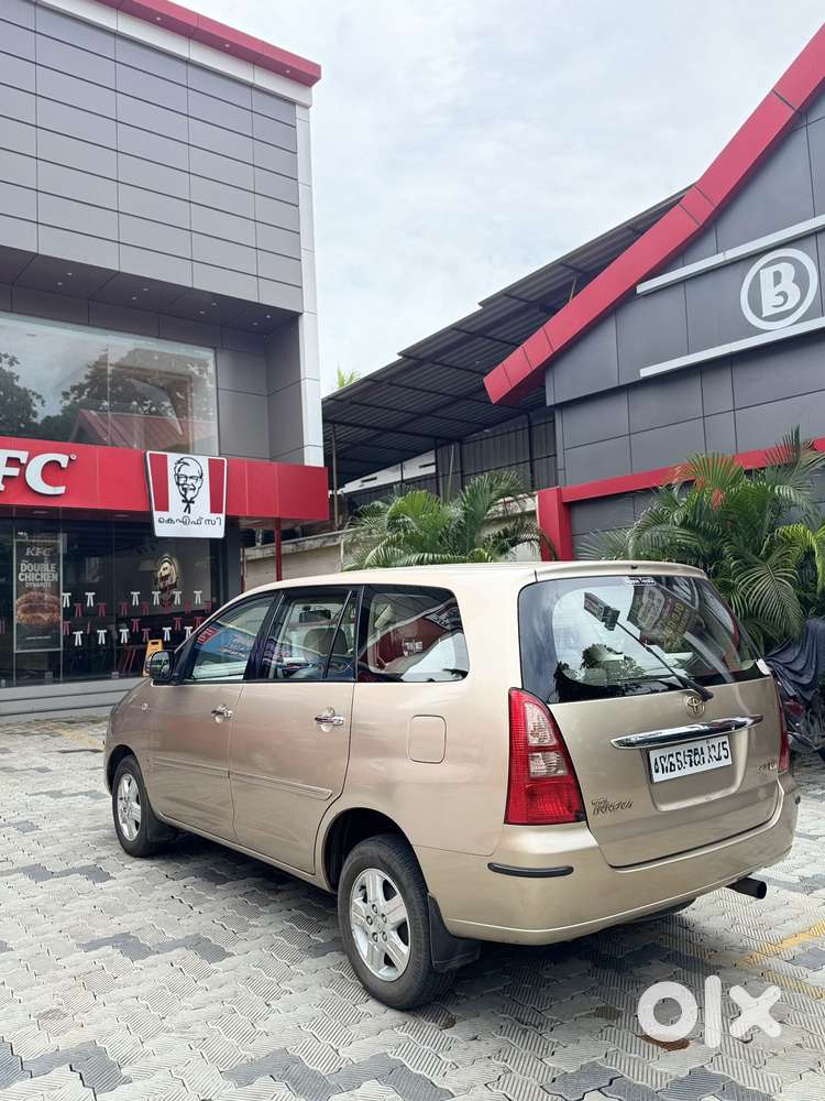 Toyota Innova 2.0 Vx 8 Str, 2005, Diesel