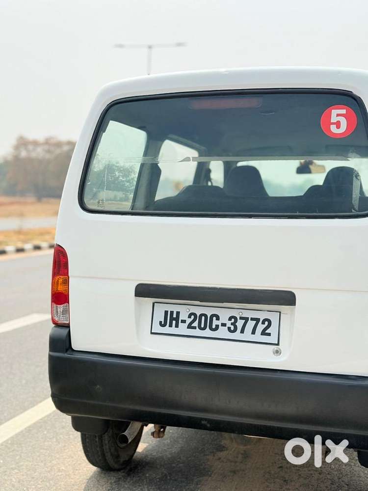 Maruti Suzuki Eeco 2016