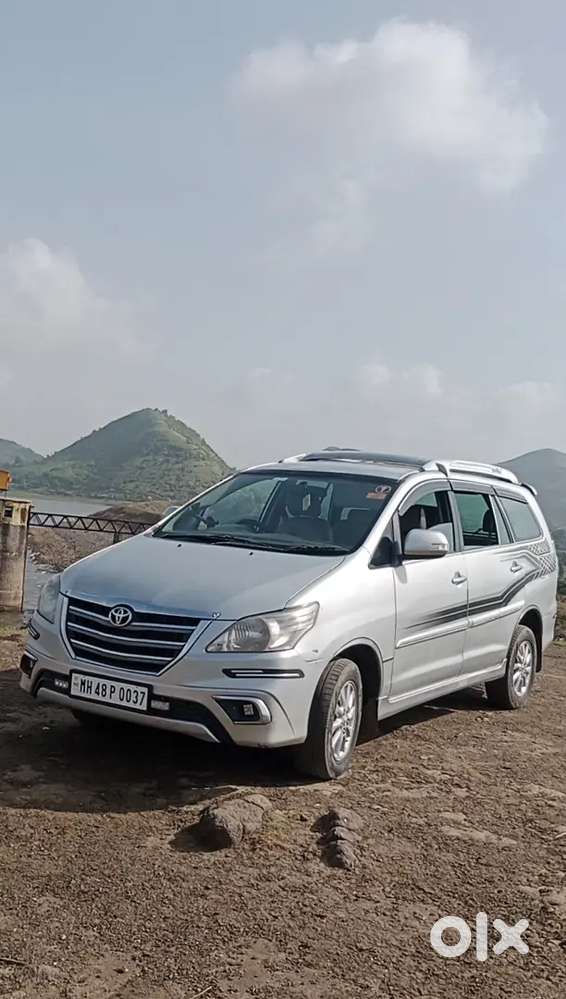 Toyota Innova 2012 Diesel 160000 Km Driven