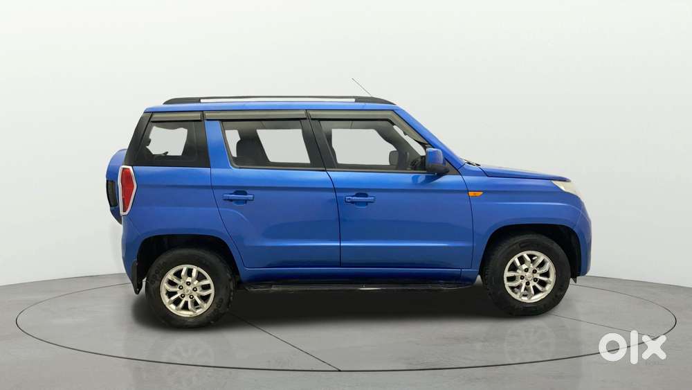 Mahindra Tuv 300 T8 Amt, 2016, Diesel