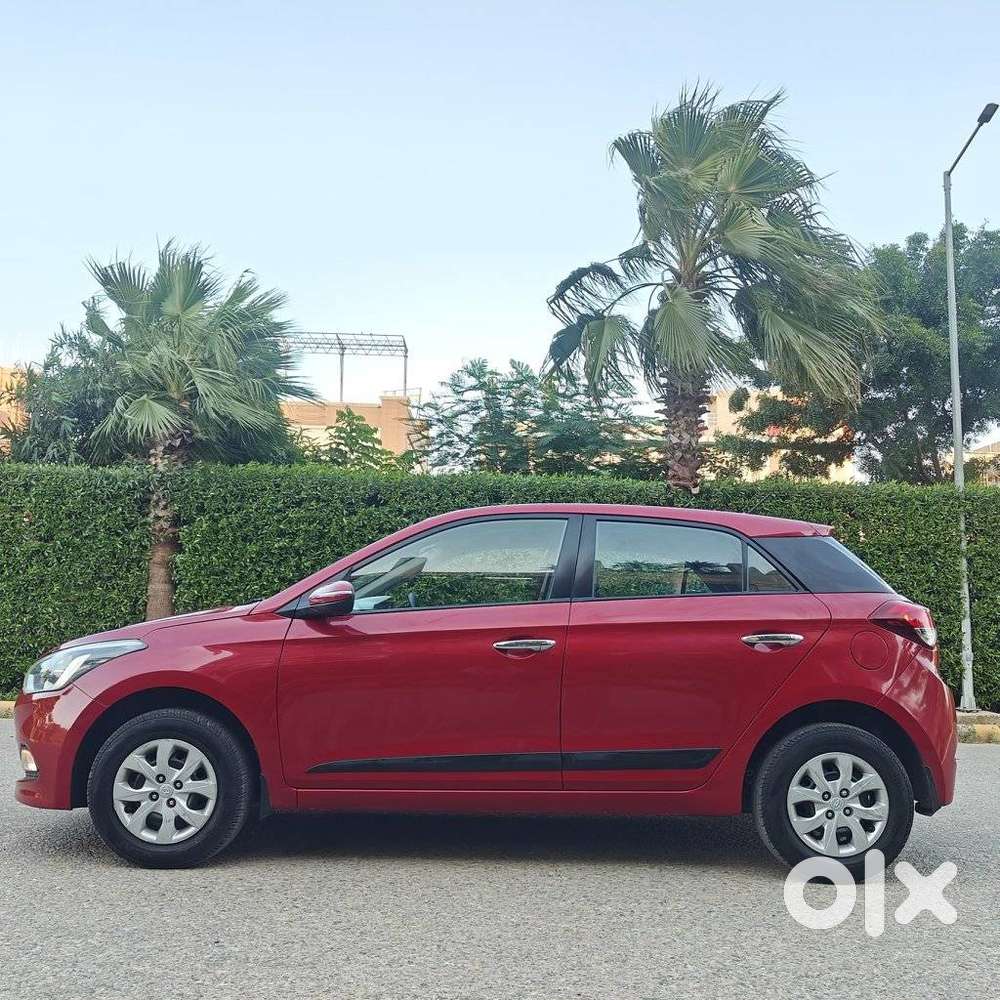 Hyundai Elite I20 Sportz (o) 1.2, 2015, Petrol