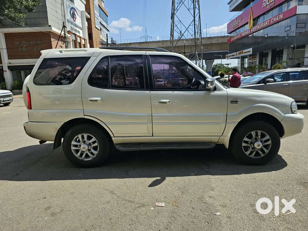 Tata Safari Dicor VX 4X2 BS IV, 2011, Diesel