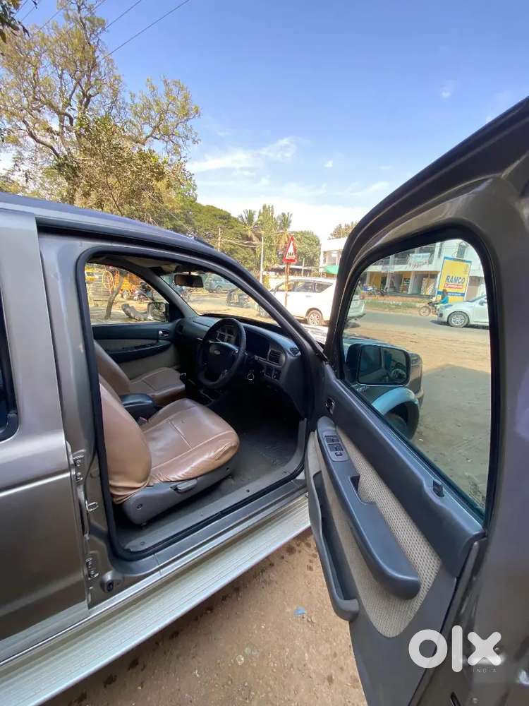 Ford Endeavour 2.5 Diesel 2004