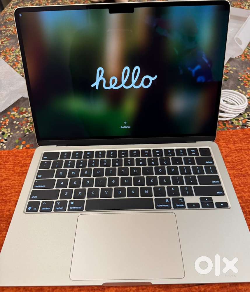 MacBook Air M4 Starlight