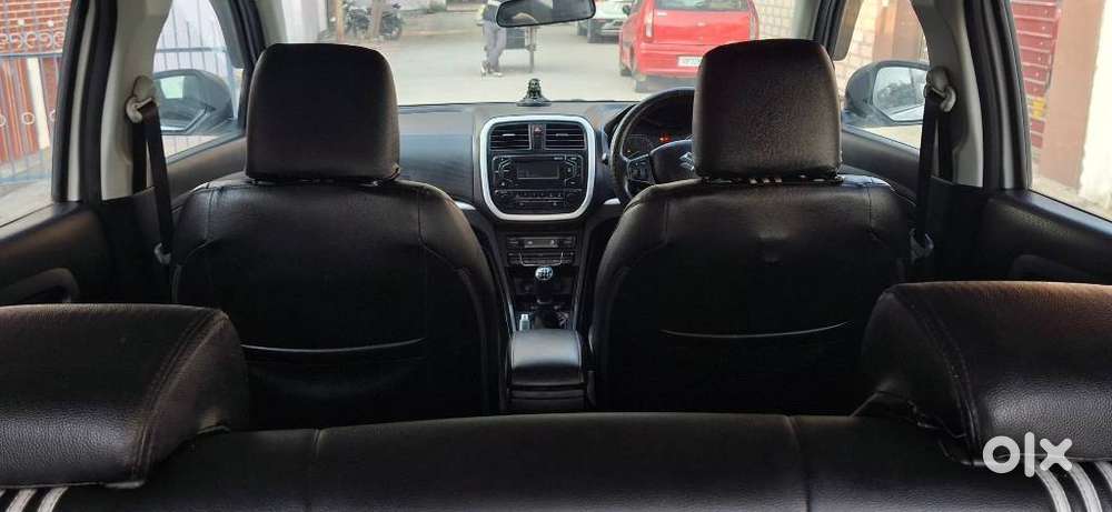 Maruti Suzuki Brezza 1.5 Vxi Smart Hybrid, 2021, Petrol