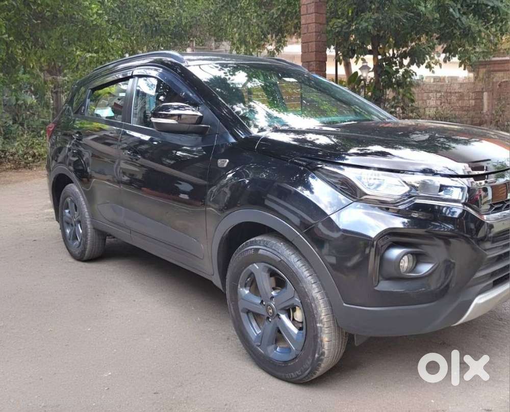 Tata Nexon 1.2 Revotron Xza Plus Luxs Red Dark Edition Amt, 2023, Pe..