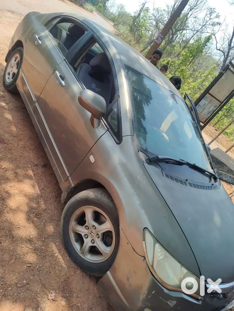 Honda Giving Unique Car,awesome Look And Very Fabulous Comfortable ,
