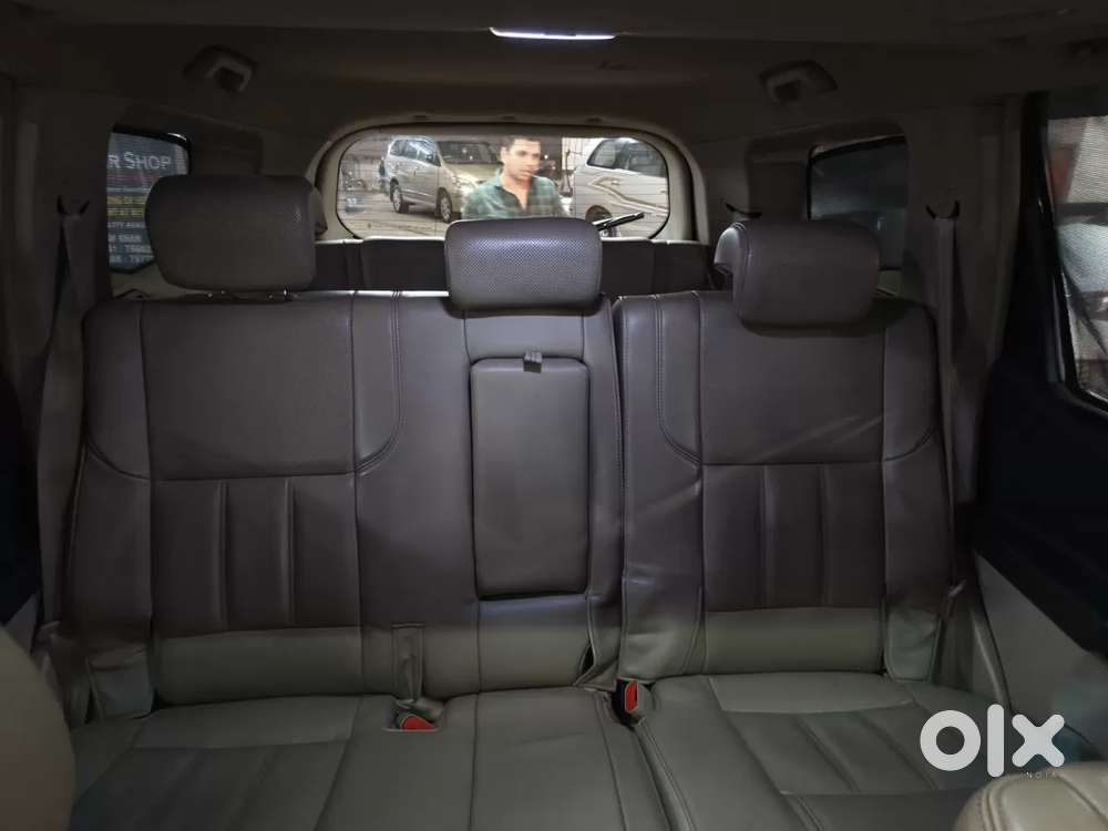 Mahindra Xuv500 At W10 Fwd, 2017, Diesel