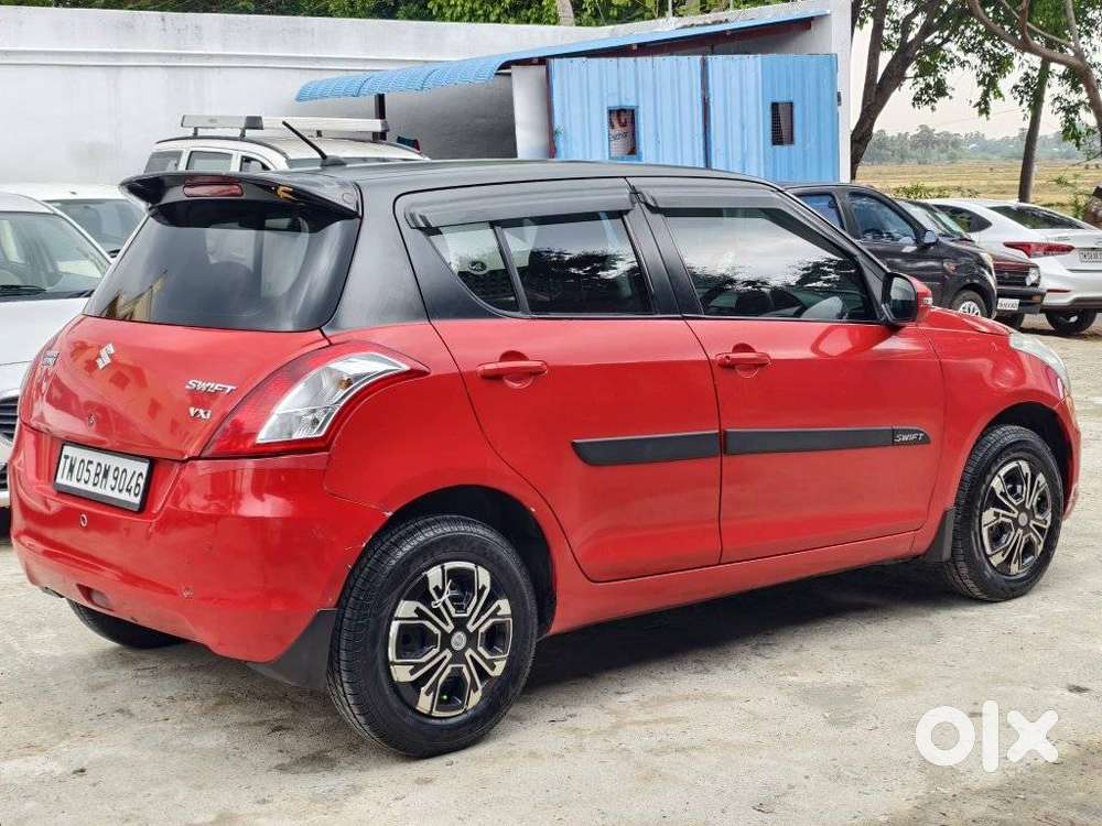 Maruti Suzuki Swift Vxi + Manual, 2017, Petrol