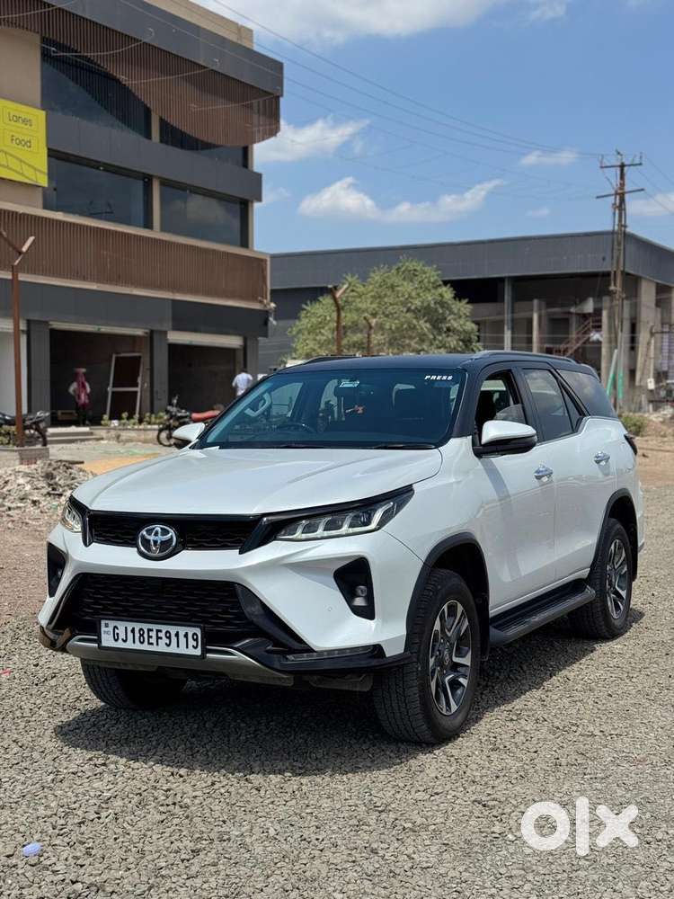 Toyota Fortuner Legender 4x2 At 2.8, 2025, Diesel
