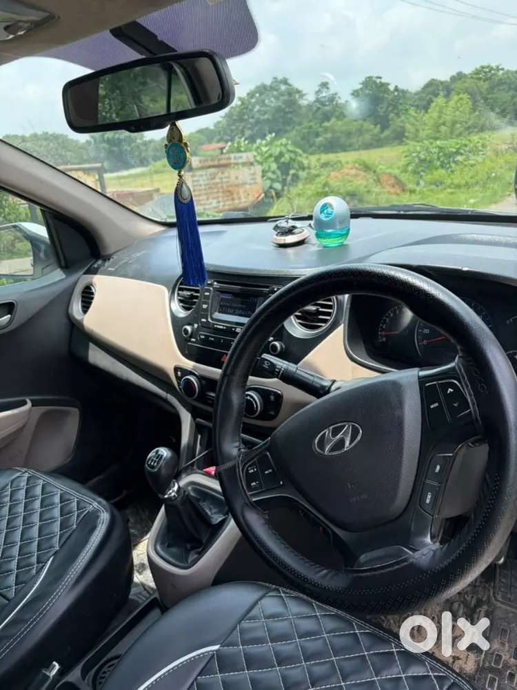 Hyundai Xcent 2015 Petrol 2nd Owner