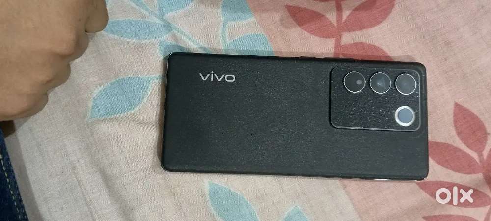 Vivo v27 phone mein Koi Kami nahin Hai dibba box charger
