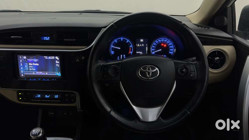 Toyota Corolla Altis 2013-2017 D-4d Gl, 2017, Diesel