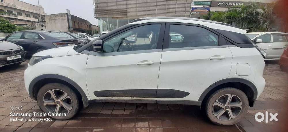 Tata Nexon Xz Plus (hs), 2021, Petrol