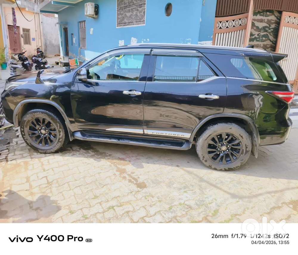 Toyota Fortuner 2021 Diesel Well Maintained