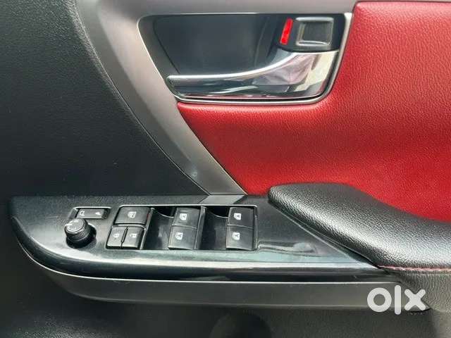 Toyota Fortuner Legender, 2023, Diesel