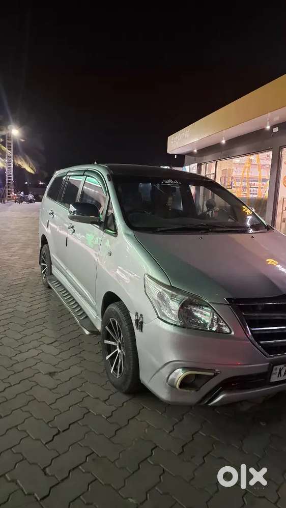 Toyota Innova 2014-2015 Model