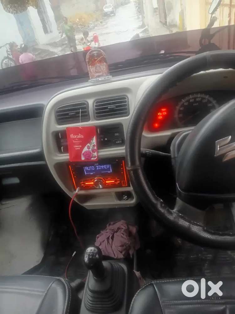 Ghargharav Gadi Che Pata Ma Chalaveli Nathi