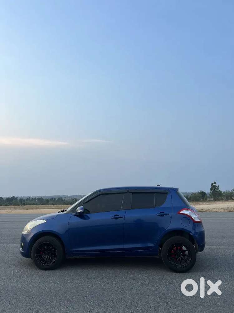 Maruti Suzuki Swift 2012 Petrol Manual