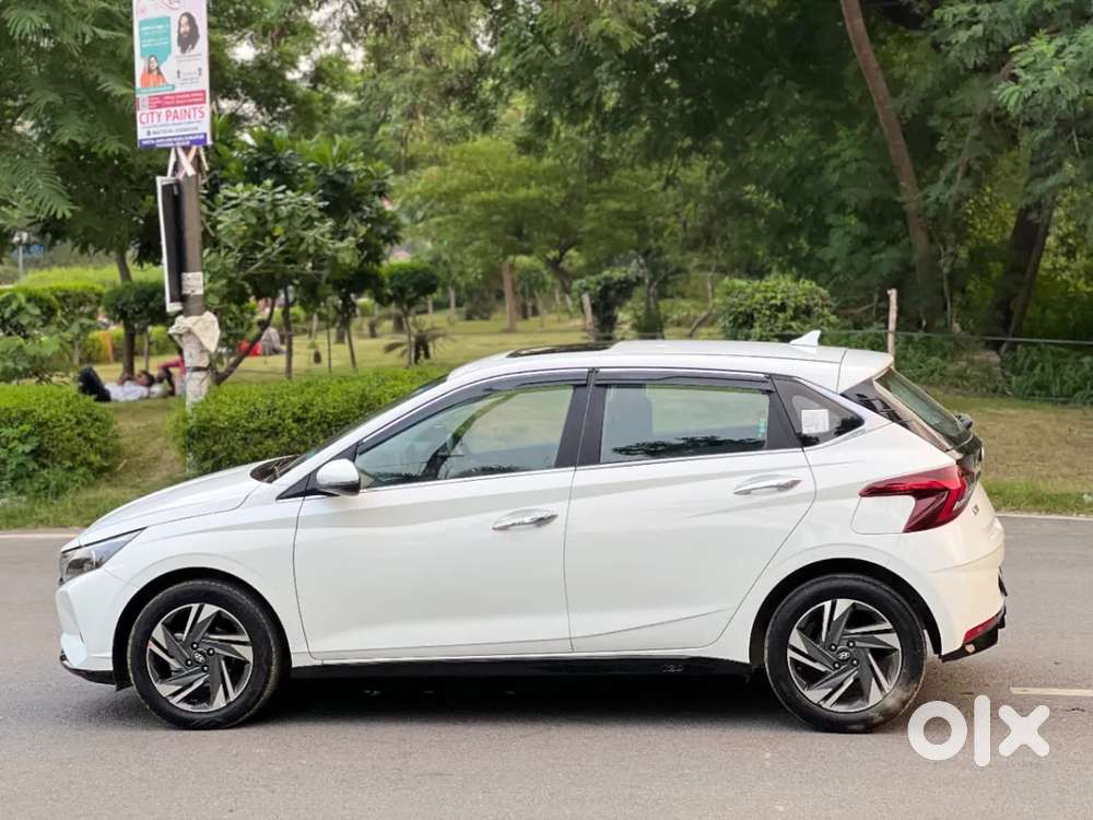 Hyundai I20 Asta (o) 1.2 Ivt, 2022, Petrol