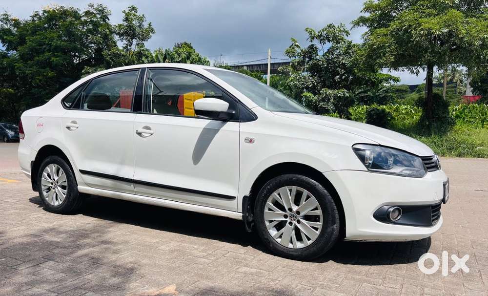 Volkswagen Vento Petrol Highline At, 2015, Petrol