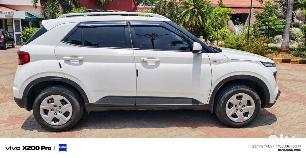 Hyundai Venue S Plus Mt 1.2 Kappa, 2019, Petrol