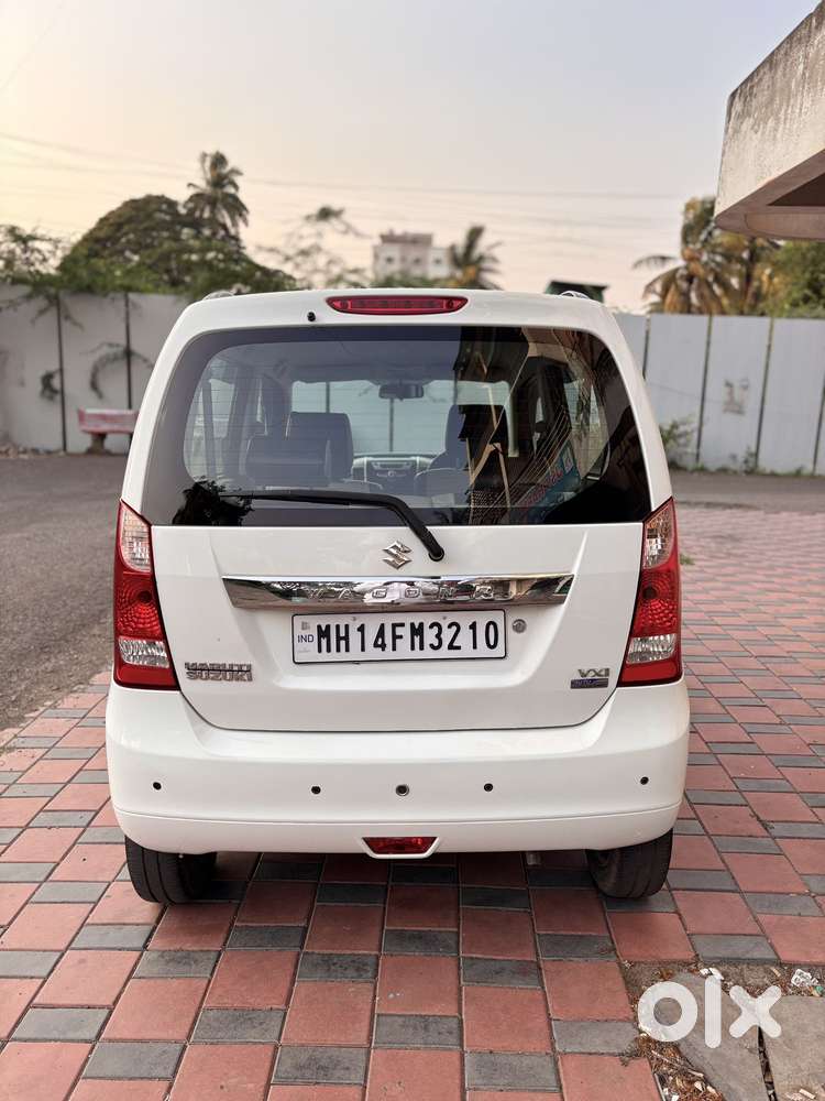 Maruti Suzuki Wagon R Vxi Amt, 2016, Petrol