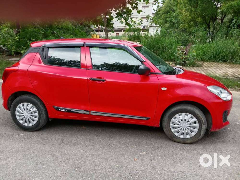 Maruti Suzuki Swift 1.2 Lxi (o), 2020, Petrol