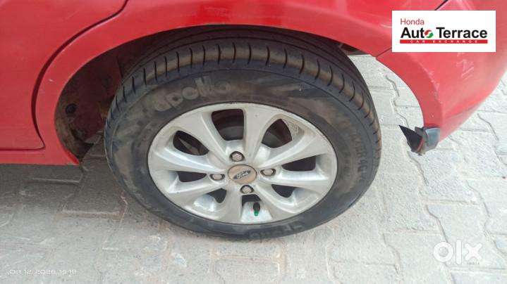 Ford Figo Petrol Zxi, 2012, Petrol