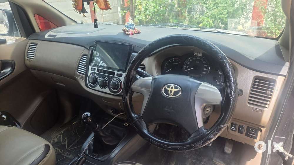 Toyota Innova Diesel 2015
