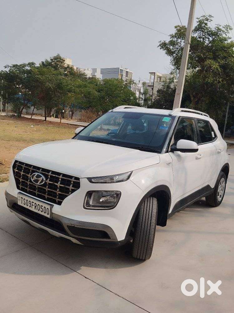 Hyundai Venue S, 2021, Petrol