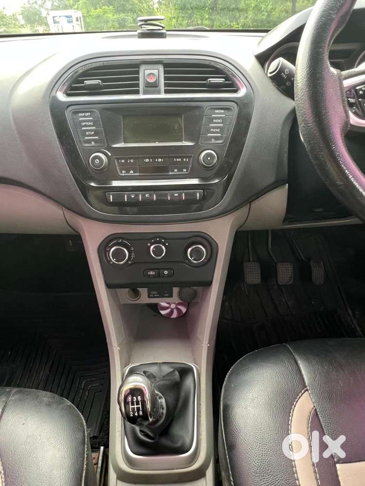 Tata Tiago Xz Opt, 2016, Petrol