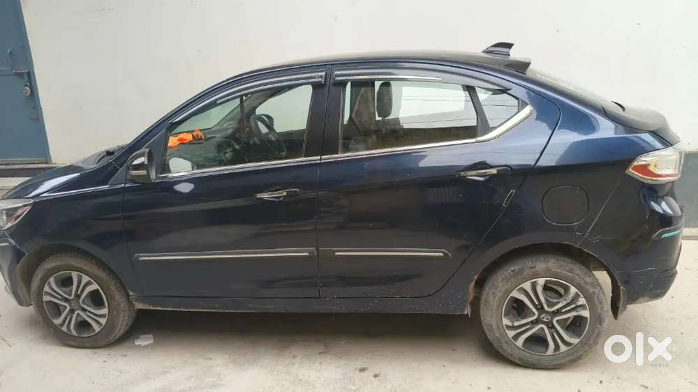 Tata Tigor, Cng + Petrol, 70000km, 1st Owner, Delhi Registration