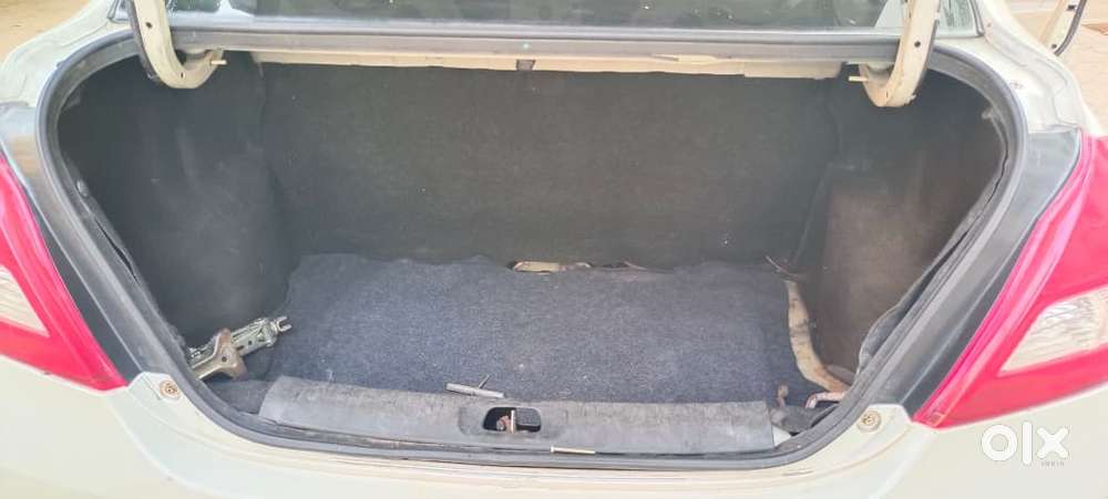 Maruti Suzuki Swift Dzire Tour Ldi, 2013, Diesel