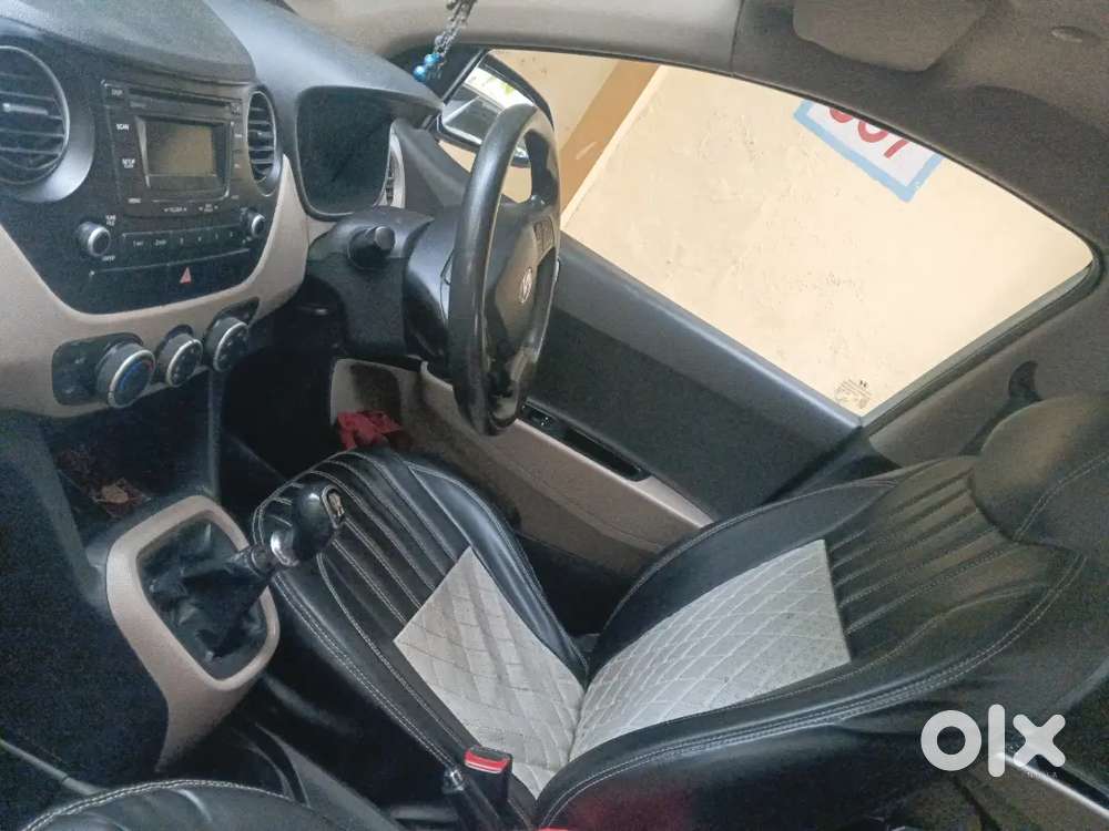 Hyundai Grand I10 Sportz 2015