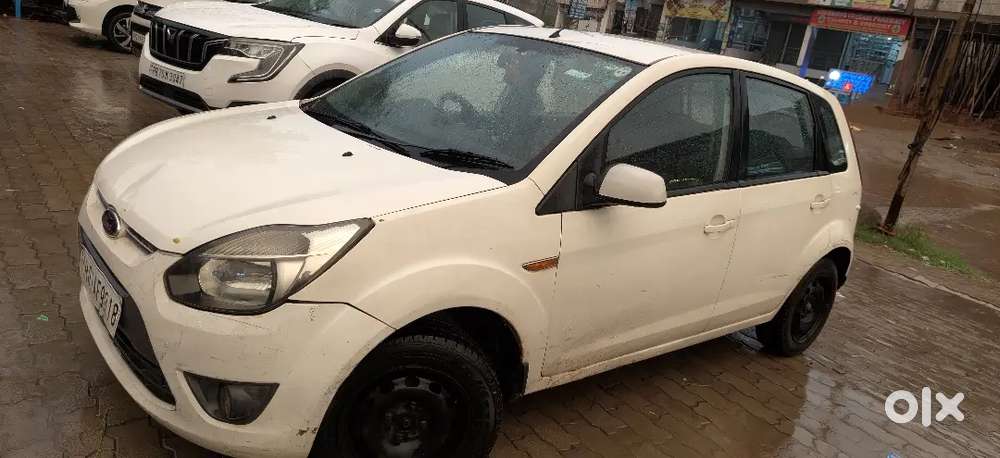 Ford Figo 1.2 Titanium 2010