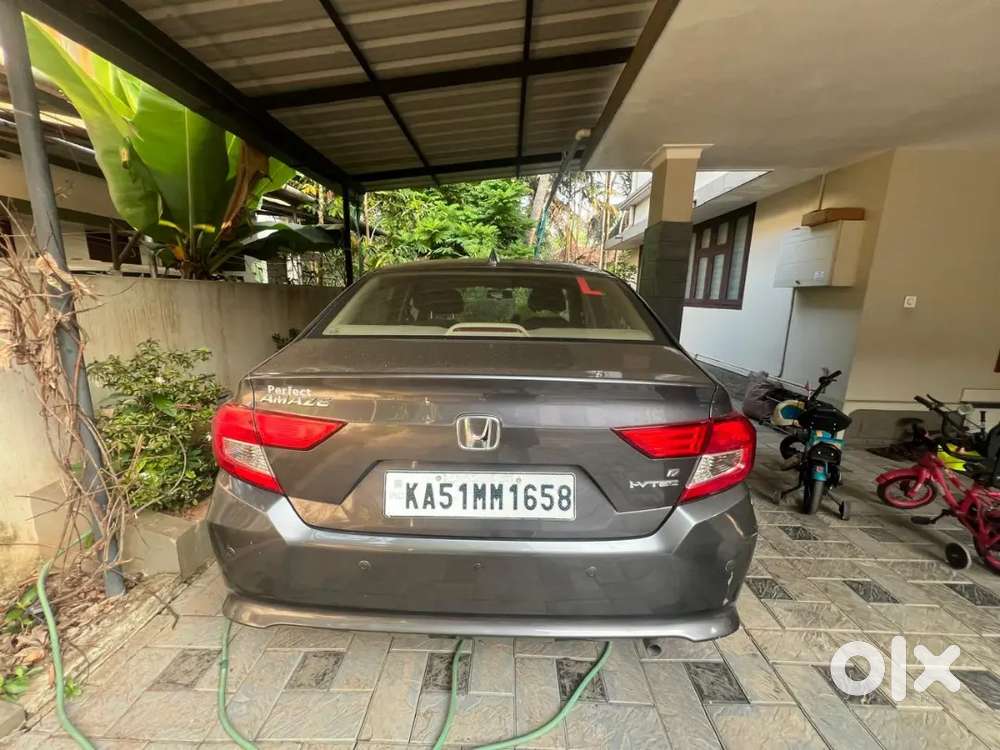 Honda Amaze 2nd Gen 2018 Petrol 65000 Km Driven