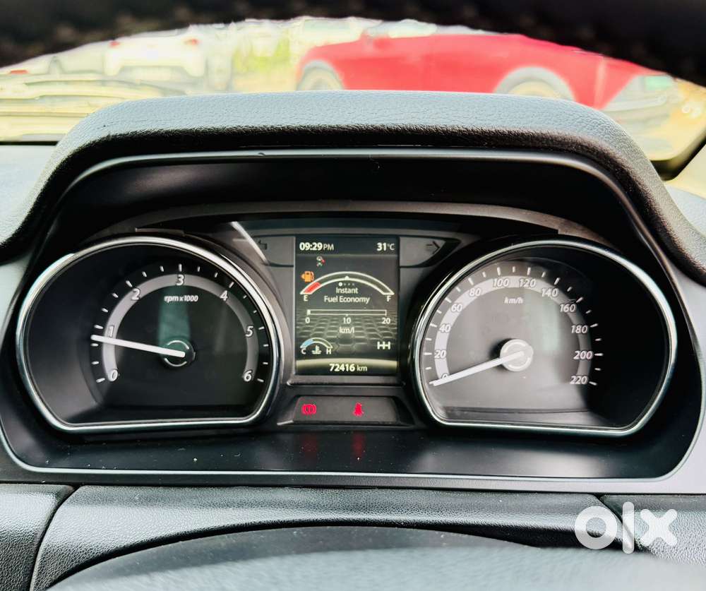 Tata Hexa 2.2 Xe 4x2 7 Str, 2018, Diesel